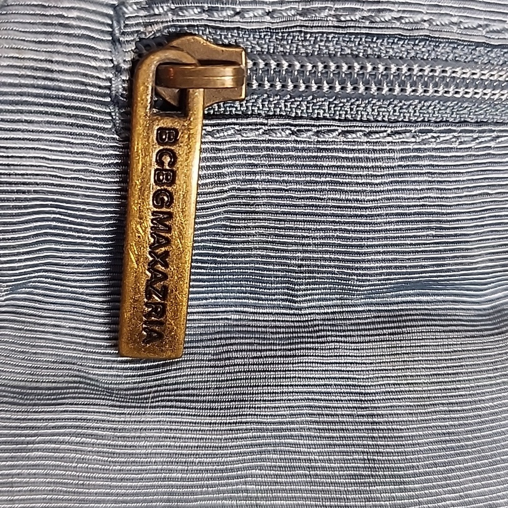 Vintage Y2K BCBG Maxaria Tan Unique Rare Handbag. - Picture 10 of 13